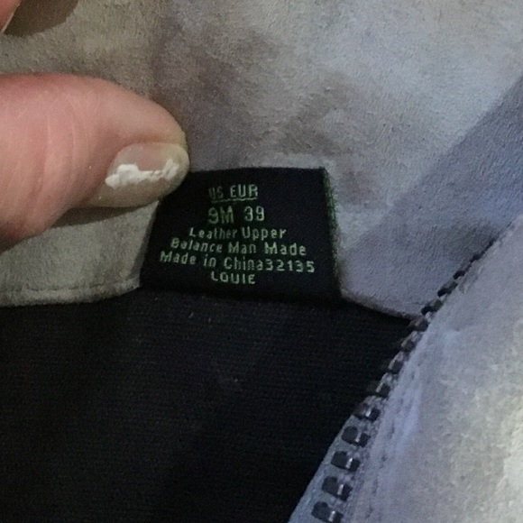 Sam Edelman grey fringed zippered booties. - Picture 5 of 9